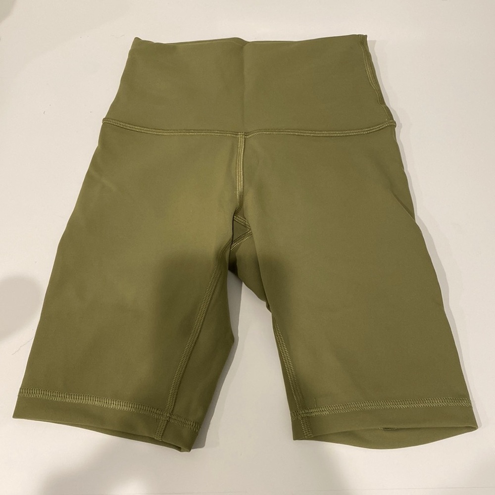 lululemon Wunder Train Moss Green Short